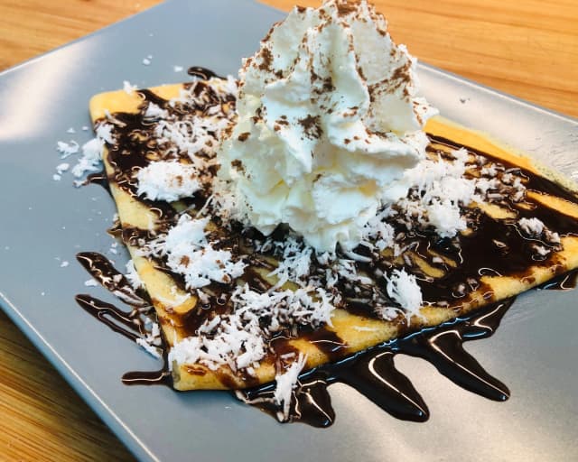 Bounty Crepe